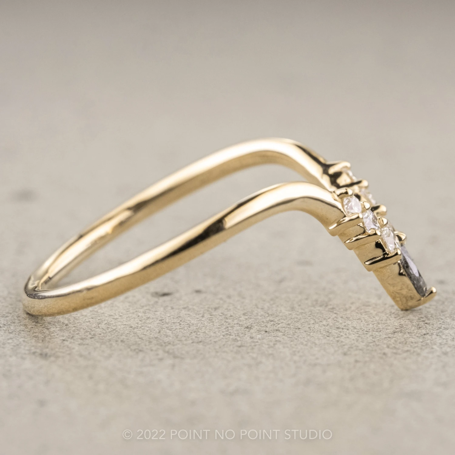 Salt And Pepper Marquise And White Diamond Wedding Band, Cassiopeia Setting, 14K Yellow Gold 4 Salt And Pepper Marquise And White Diamond Wedding Band, Cassiopeia Setting, 14K Yellow Gold - Image 4