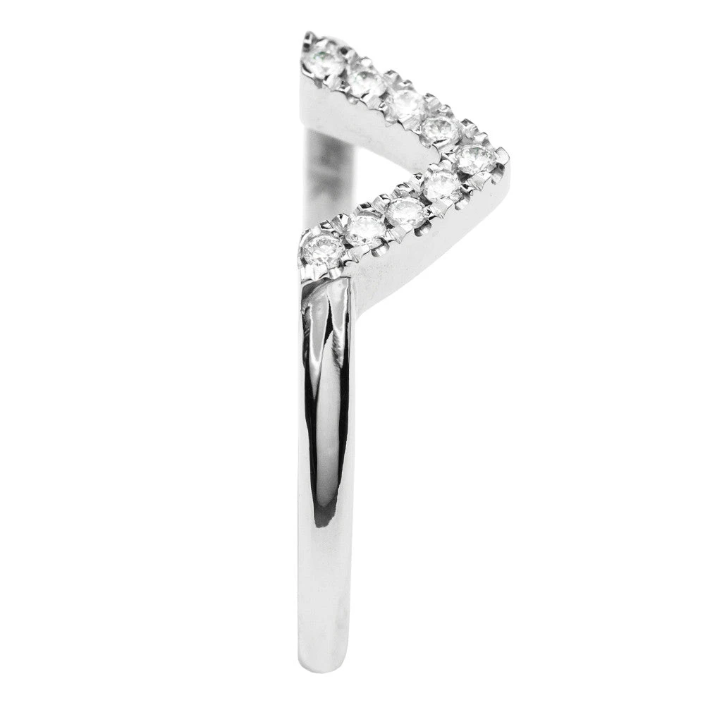 9 Diamond Chevron Band No. 01, 14k White Gold 5 9 Diamond Chevron Band No. 01, 14k White Gold - Image 5