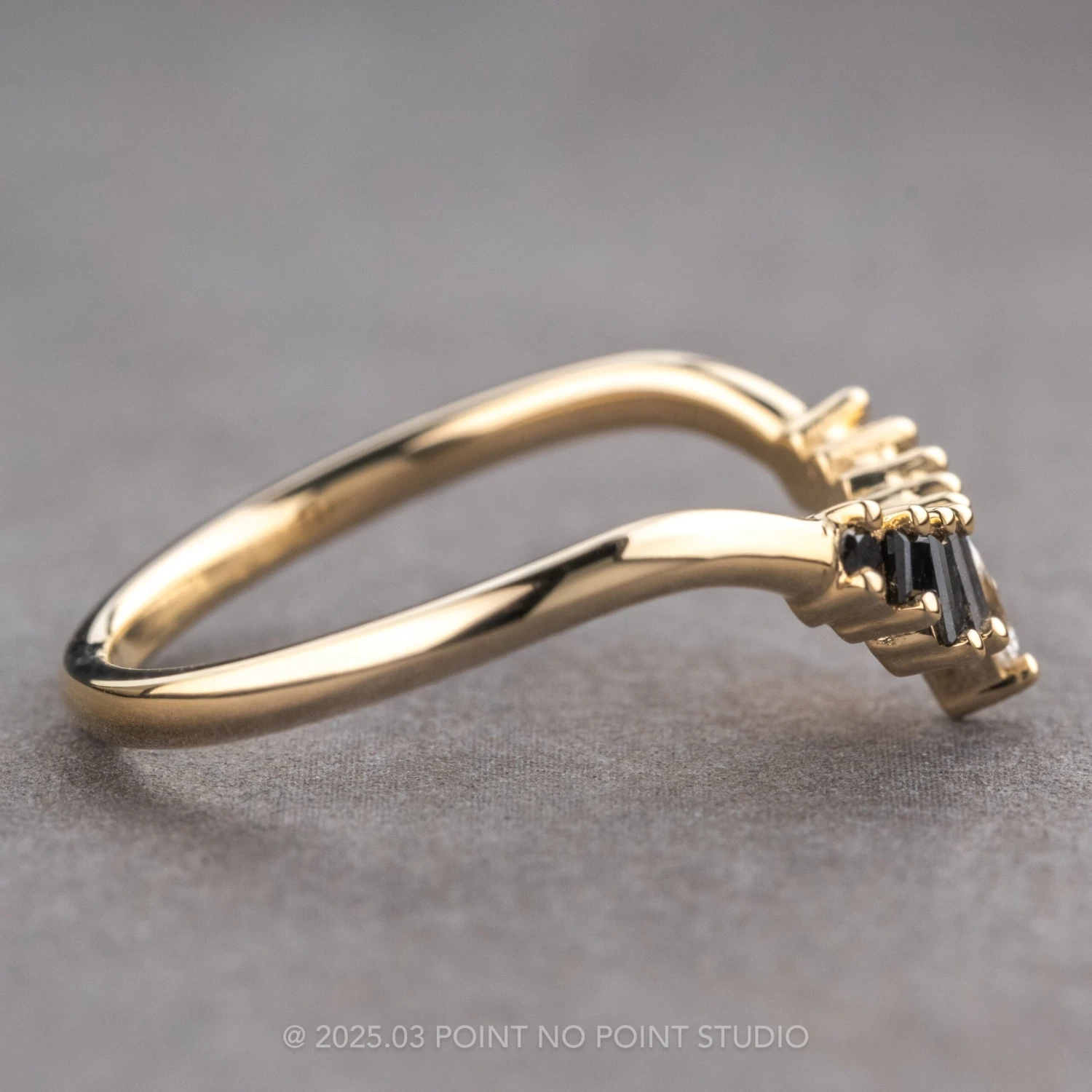 Diamond Wedding Band, Ombre Wren Setting, 14k Yellow Gold 5 Diamond Wedding Band, Ombre Wren Setting, 14k Yellow Gold - Image 5