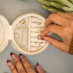 Jewelry Travel Case -Point No Point Studio Store 20211110 SFS0111 db5a7dd6 316f 4541 bd2d 6159a6500fc4