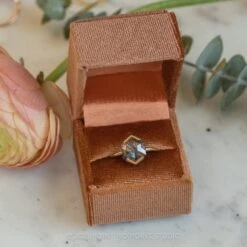 Velvet Madison Ring Boxes 28 Velvet Madison Ring Boxes -Point No Point Studio Store 20211202 SFS0136 5a51db97 7e6e 4108 8715 6ef207cb76c2