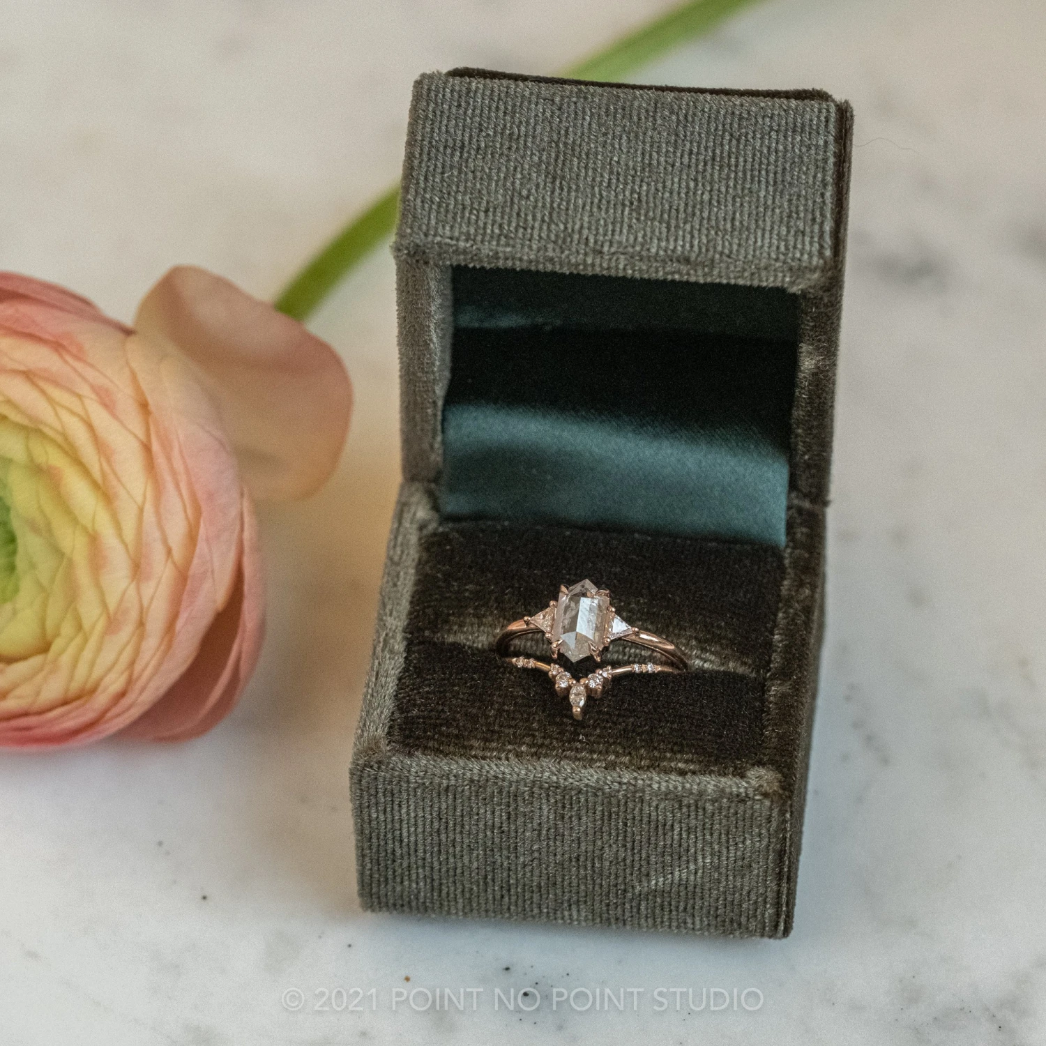 Velvet Madison Ring Boxes 13 Velvet Madison Ring Boxes - Image 13