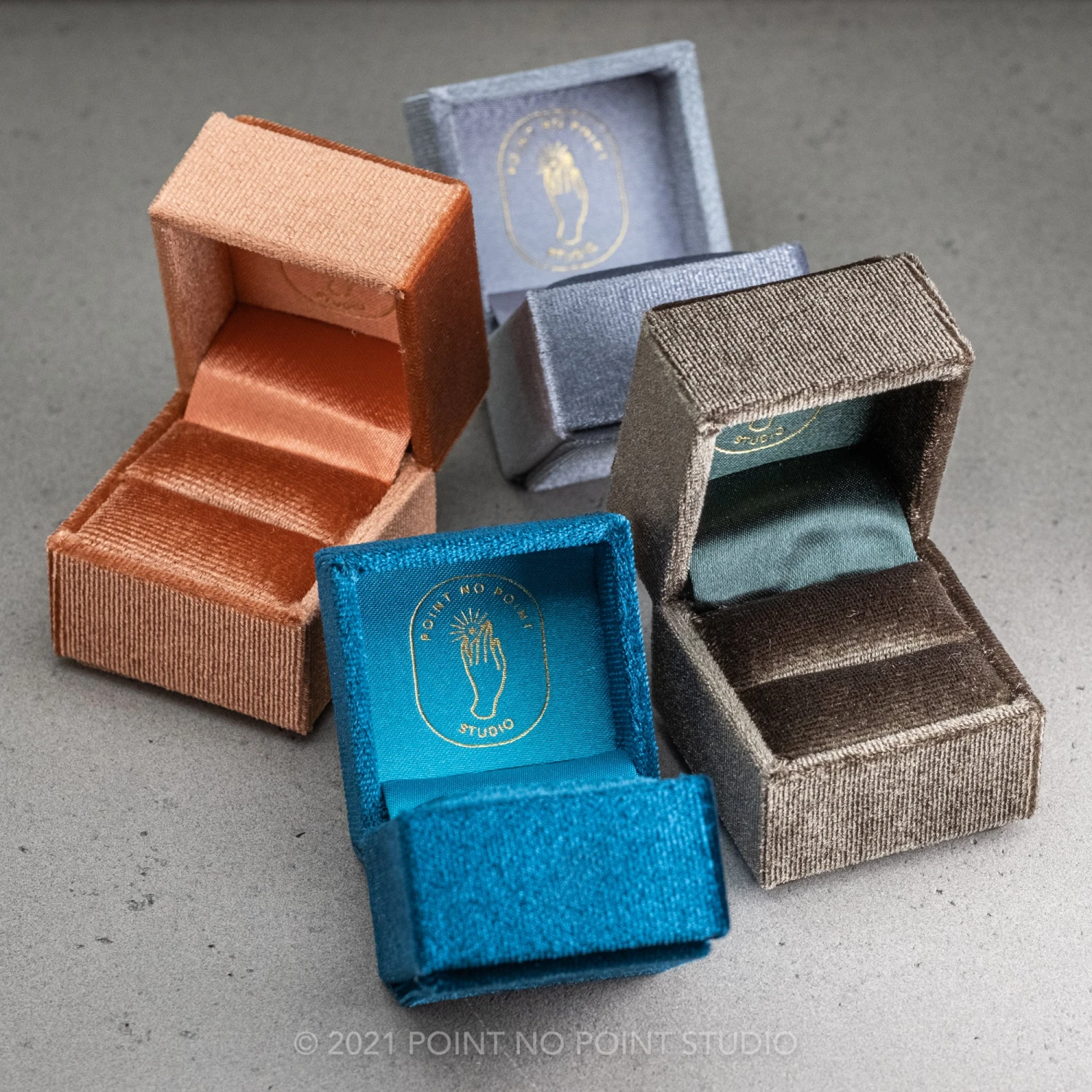 Velvet Madison Ring Boxes 1 Velvet Madison Ring Boxes