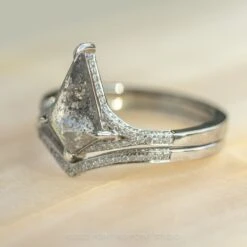 Diamond V Band, Juliette Setting, 14K White Gold 12 Diamond V Band, Juliette Setting, 14K White Gold -Point No Point Studio Store 20220616 20220616 SFS0138 Copy