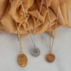 14k Gold Engraved Robin Large Round Charm -Point No Point Studio Store 20221027 SFS0109 1