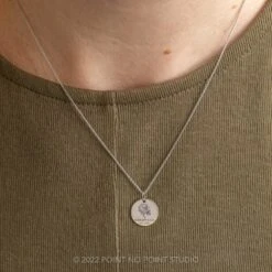 14k Gold Engraved Robin Large Round Charm -Point No Point Studio Store 20221027 SFS0124