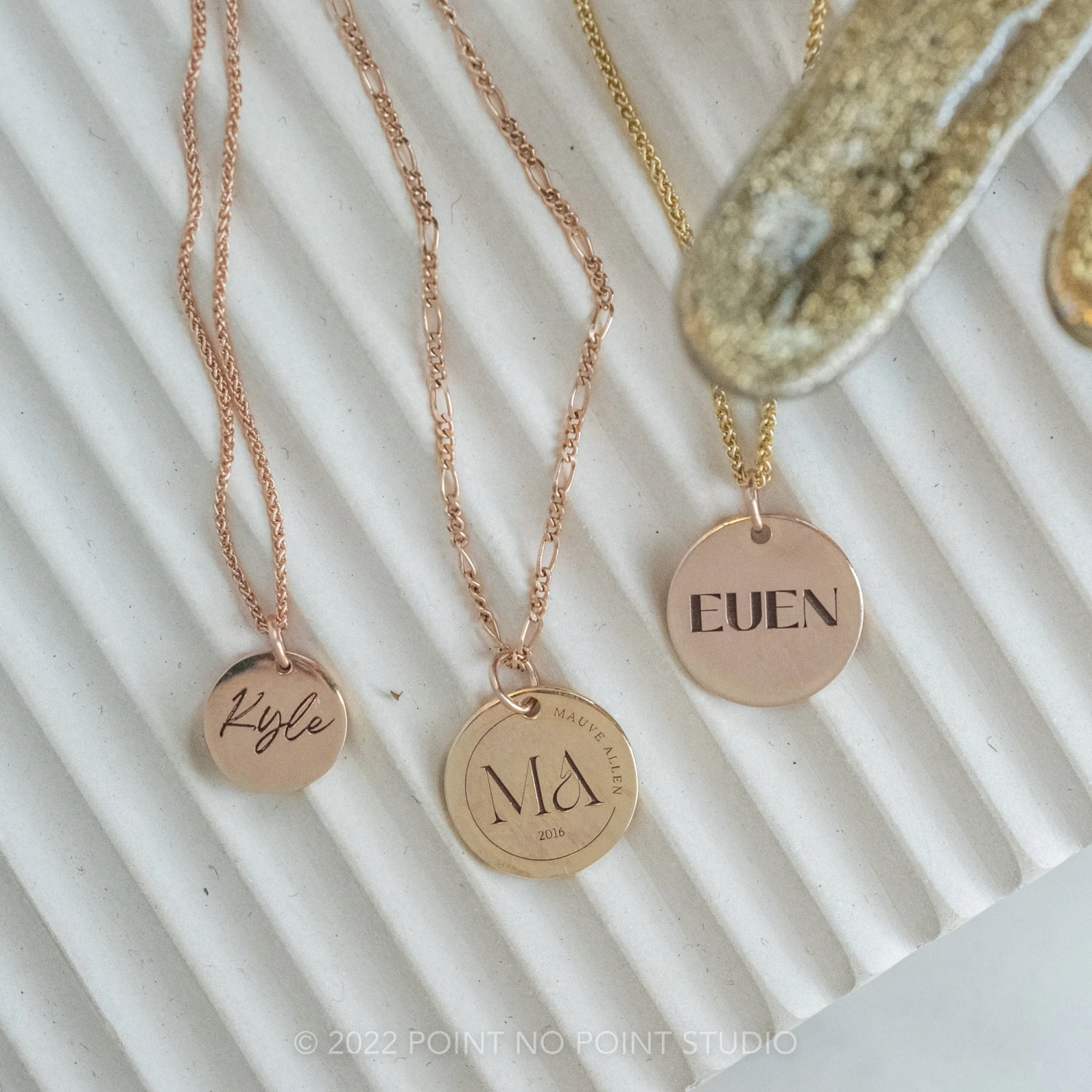 14k Gold Engraved Altair Large Round Charm 3 14k Gold Engraved Altair Large Round Charm - Image 3