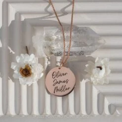 14k Gold Engraved Oriole Large Round Charm