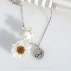 14k Gold Engraved Arden Single Initial Small Round Charm