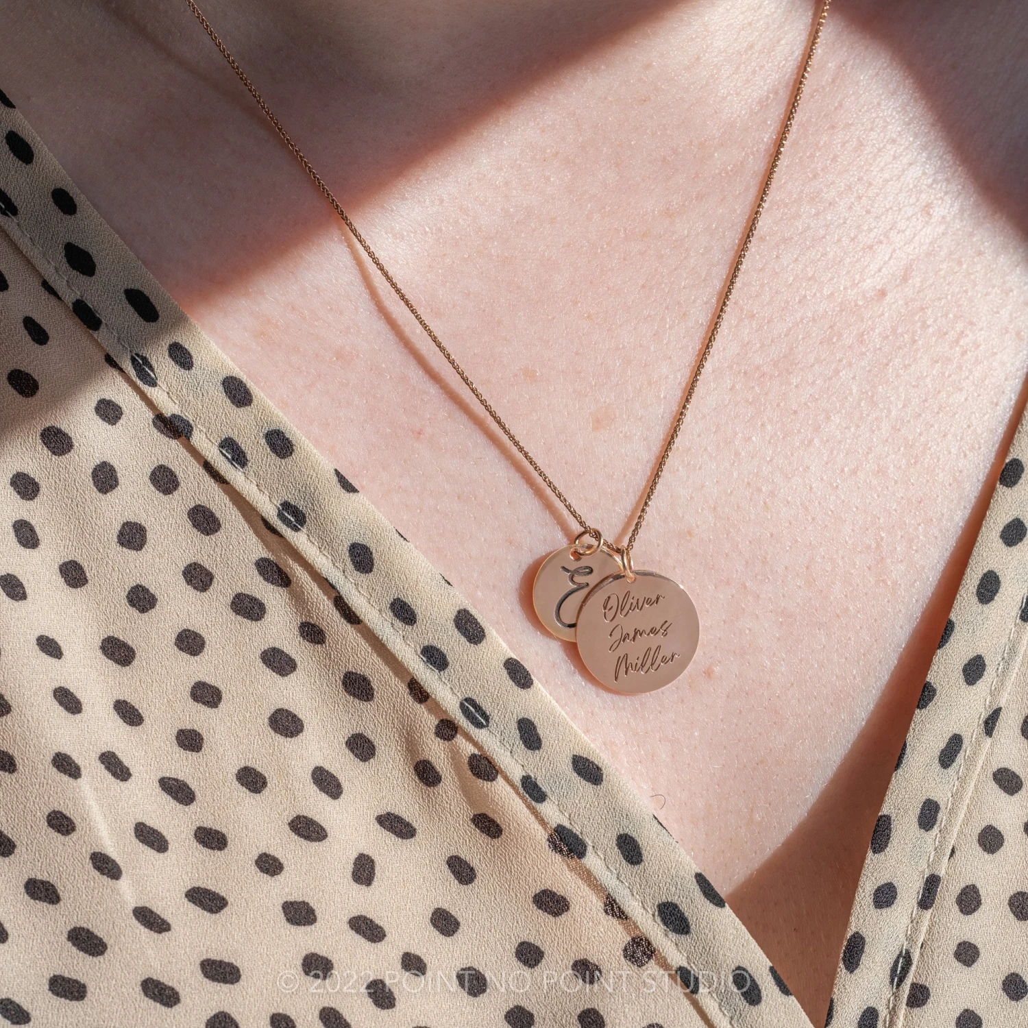 14k Gold Engraved Arden Single Initial Large Round Charm 4 14k Gold Engraved Arden Single Initial Large Round Charm - Image 4