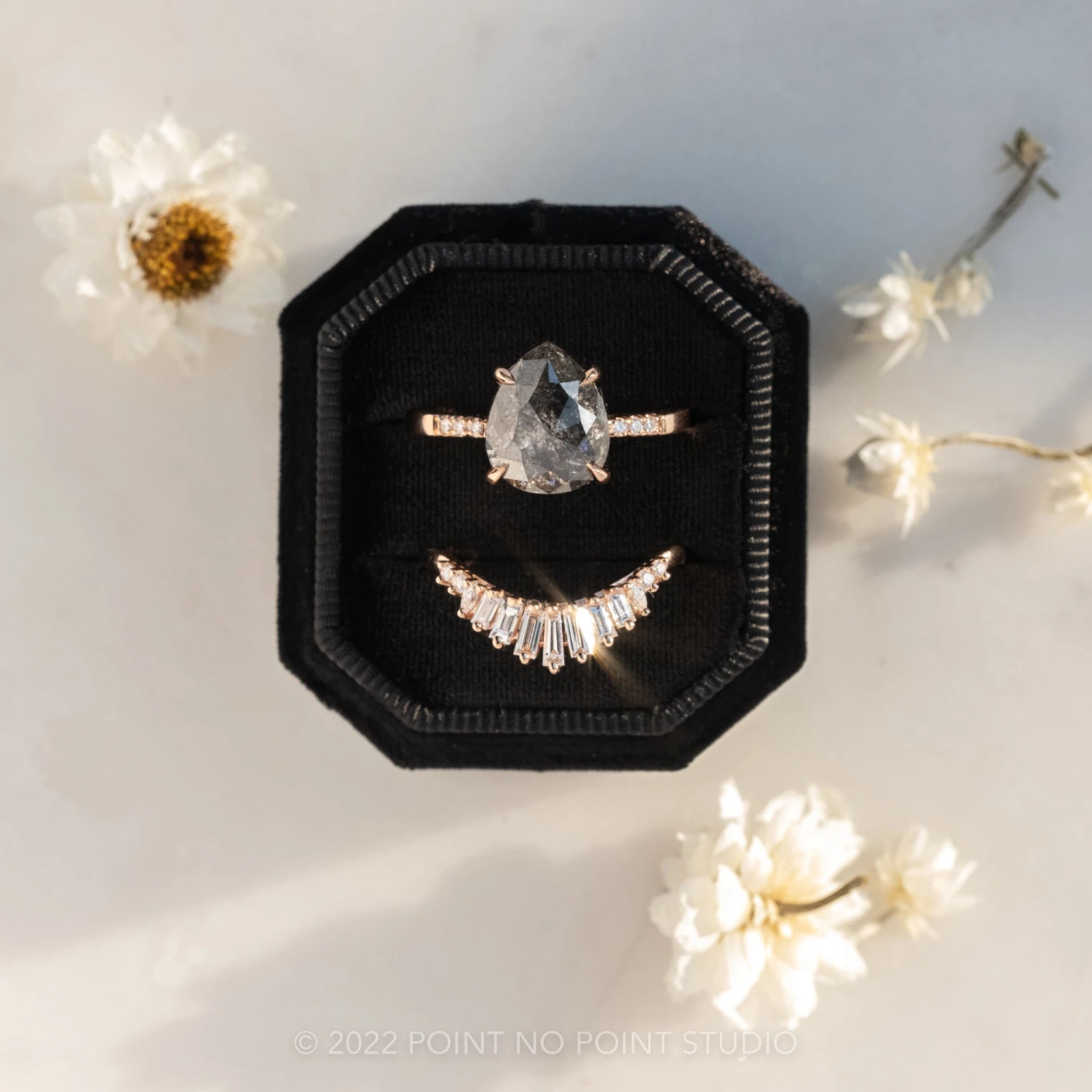 Velvet Bevel Double Slot Ring Box 2 Velvet Bevel Double Slot Ring Box - Image 2