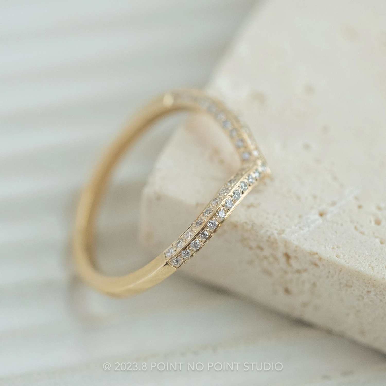 Diamond V Band, Juliette Setting, 14K Yellow Gold 4 Diamond V Band, Juliette Setting, 14K Yellow Gold - Image 4