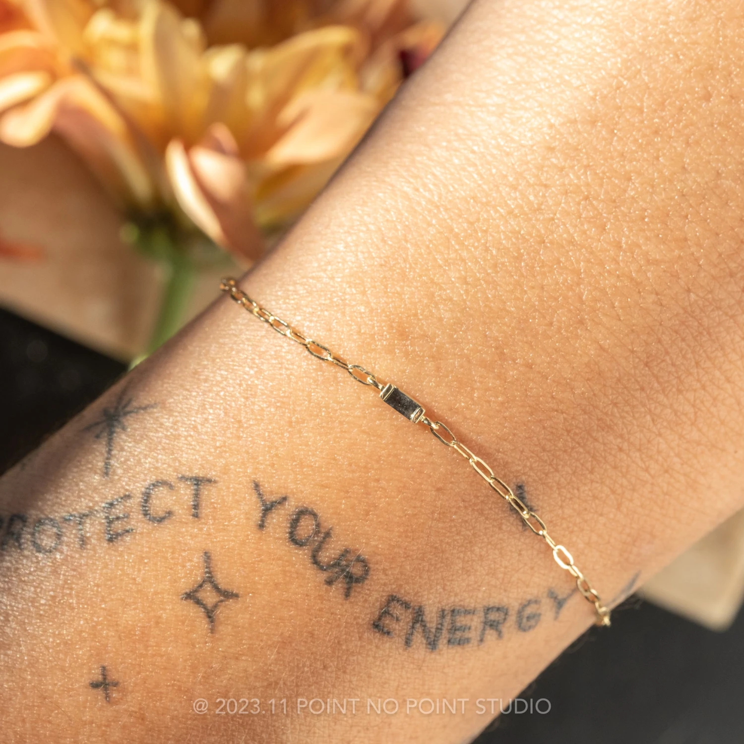 .04ct Salt And Pepper Baguette Diamond Bracelet, 14k Yellow Gold 2 .04ct Salt And Pepper Baguette Diamond Bracelet, 14k Yellow Gold - Image 2