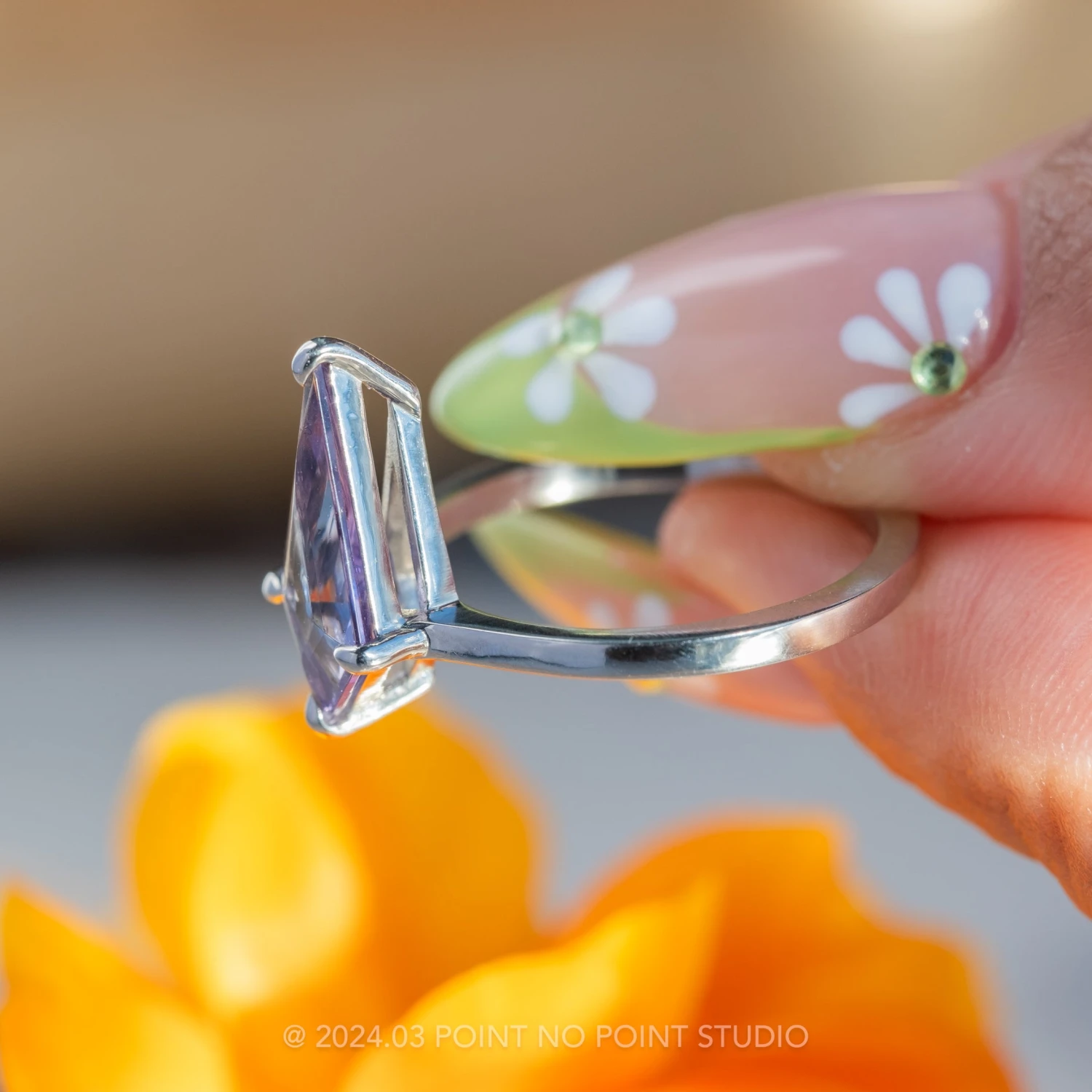 1.97 Carat Purple Kite Tanzanite Engagement Ring, Lark Setting, Platinum 3 1.97 Carat Purple Kite Tanzanite Engagement Ring, Lark Setting, Platinum - Image 3