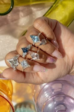 2.86 Carat Salt And Pepper Kite Diamond And Peridot Engagement Ring, Leaf Arwen Setting, Platinum -Point No Point Studio Store 20240514 SFS0071