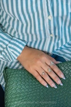 1.25 Carat Canadian Salt And Pepper Oval Diamond Engagement Ring, Tulip Basket Jane Setting, 14K Yellow Gold 9 1.25 Carat Canadian Salt And Pepper Oval Diamond Engagement Ring, Tulip Basket Jane Setting, 14K Yellow Gold -Point No Point Studio Store 20240529 SFS4031