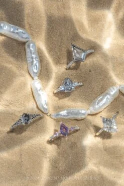 1.40 Carat Purple Kite Sapphire And Diamond Engagement Ring, Liza Setting, Platinum -Point No Point Studio Store 20240711 SFS0037 995bbb24 fa5b 4005 a402 64864d5205ed