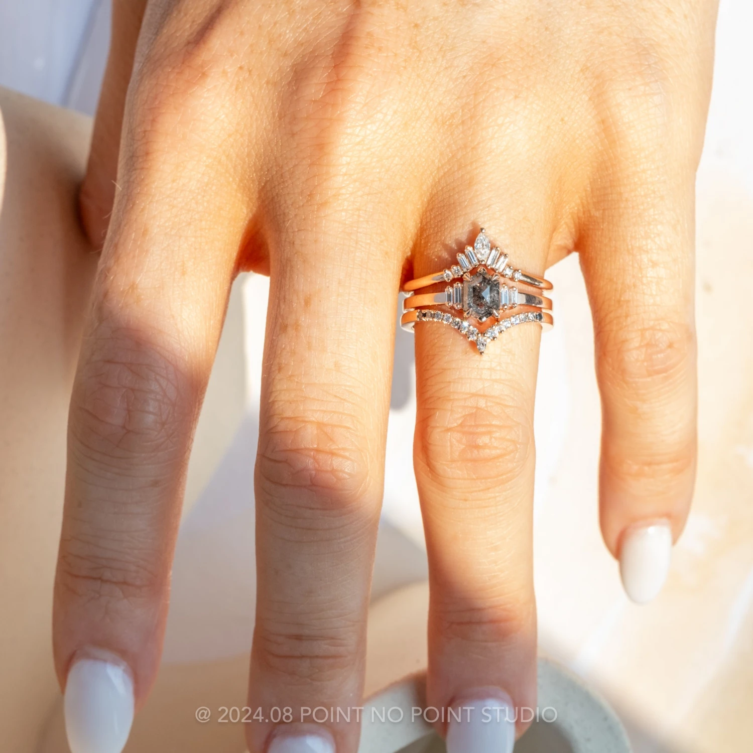 Ombre Diamond Wedding Band, Robin Setting, 14K Rose Gold 4 Ombre Diamond Wedding Band, Robin Setting, 14K Rose Gold - Image 4