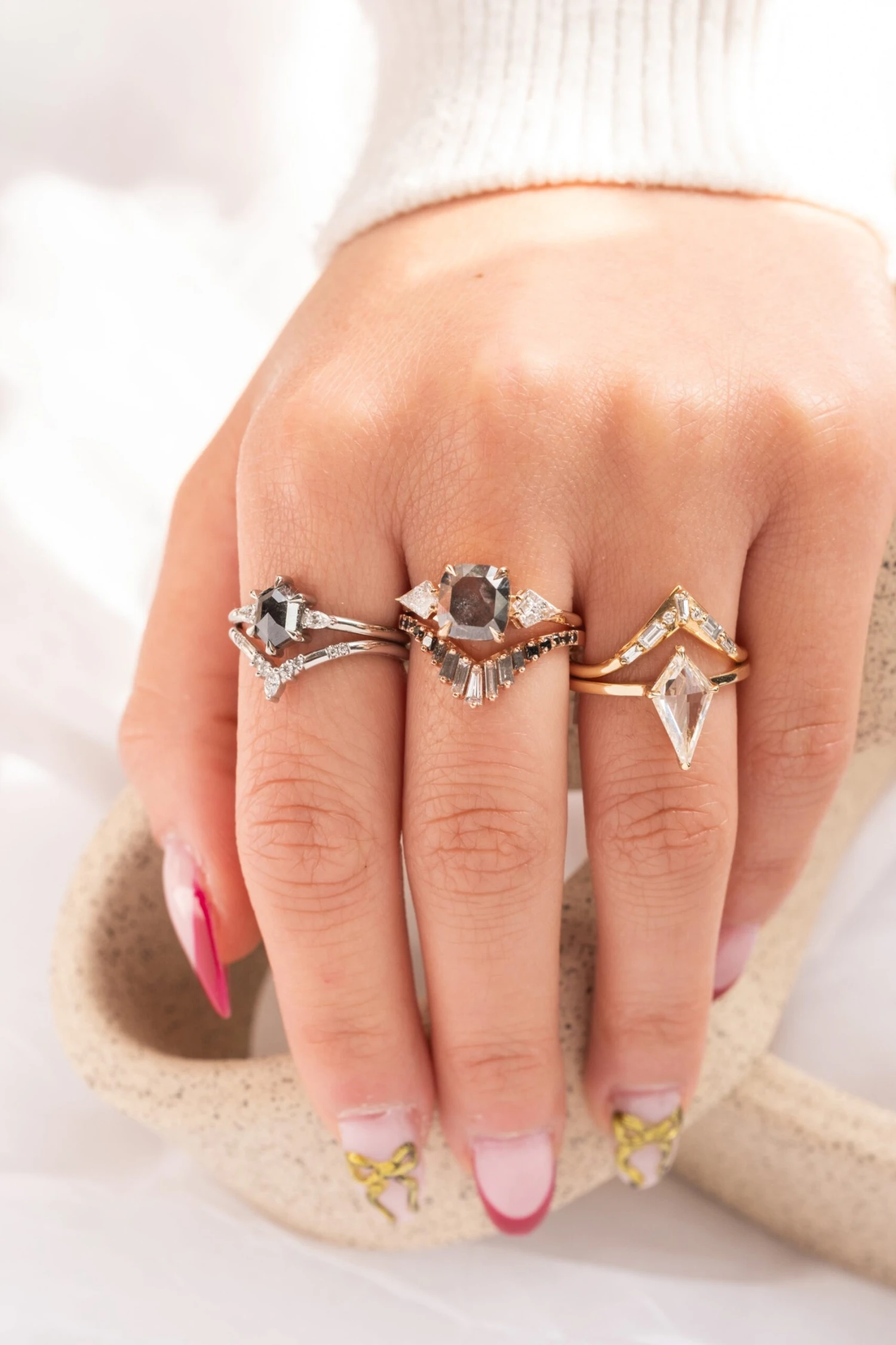 1.28 Carat Clear Kite Diamond Engagement Ring, Jade Setting, 14K Yellow Gold 2 1.28 Carat Clear Kite Diamond Engagement Ring, Jade Setting, 14K Yellow Gold - Image 2