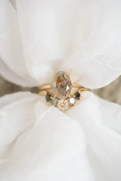 Round Diamond Wedding Band, Ombre Large Catherine Setting, 14k Yellow Gold 17 Round Diamond Wedding Band, Ombre Large Catherine Setting, 14k Yellow Gold -Point No Point Studio Store 20241101 DSCF2383