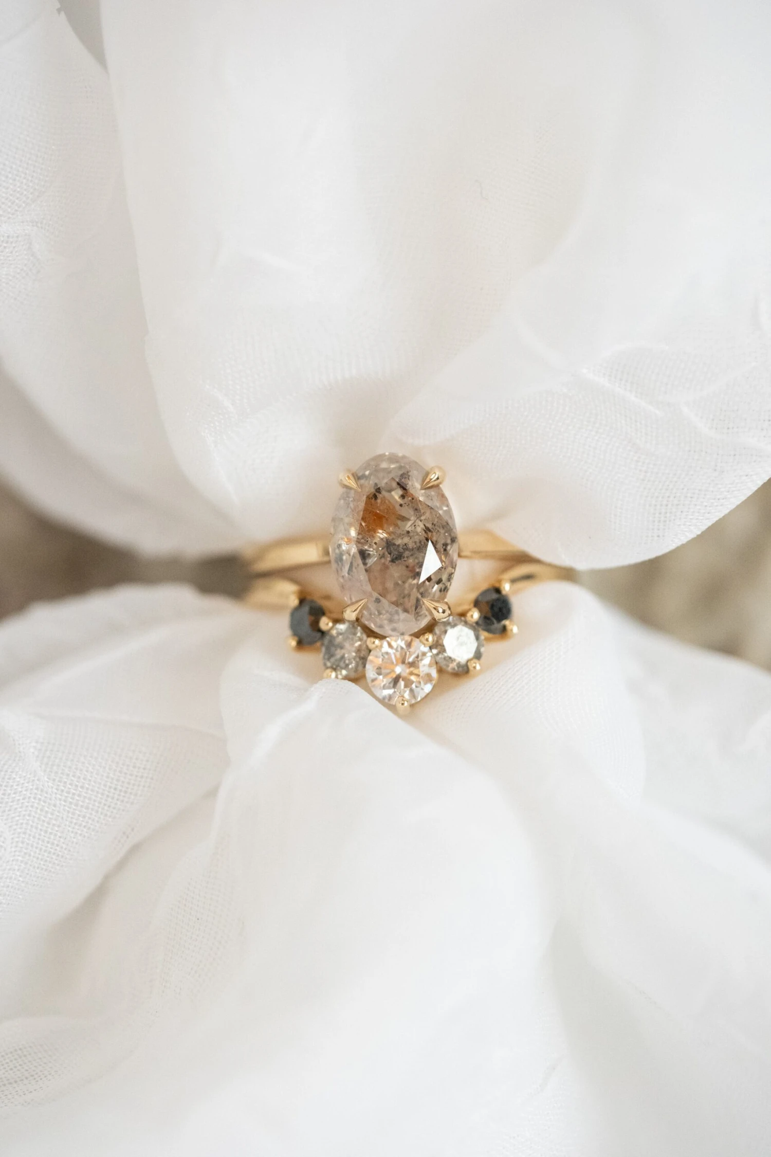 Round Diamond Wedding Band, Ombre Large Catherine Setting, 14k Yellow Gold 8 Round Diamond Wedding Band, Ombre Large Catherine Setting, 14k Yellow Gold - Image 8