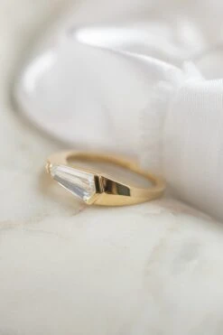 1.10 Carat Clear Shield Diamond Engagement Ring, Alex Setting, 14K Yellow Gold 8 1.10 Carat Clear Shield Diamond Engagement Ring, Alex Setting, 14K Yellow Gold -Point No Point Studio Store 20241206 SFS0036