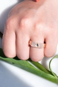 Men's Kite Engraved Signet Style Diamond Wedding Ring, 14K Rose Gold -Point No Point Studio Store 20250502 SFS0102