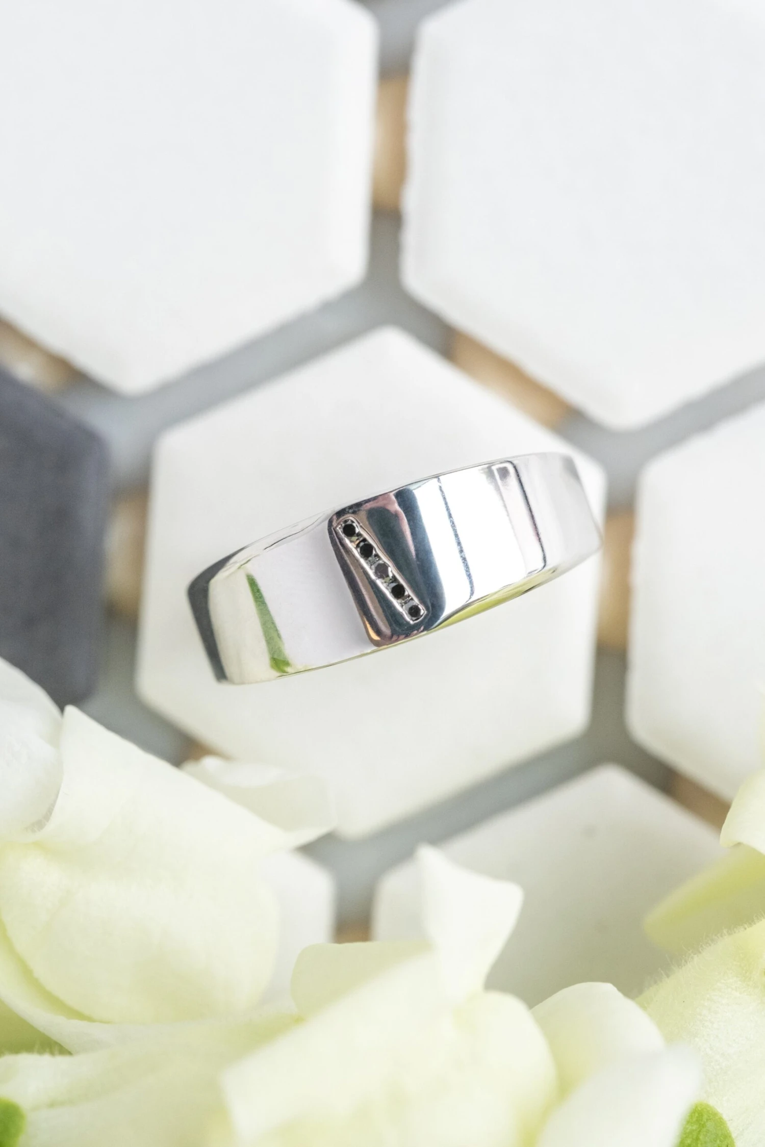 Black Diamond Mens Waved Signet Ring, 14K White Gold 4 Black Diamond Mens Waved Signet Ring, 14K White Gold - Image 4