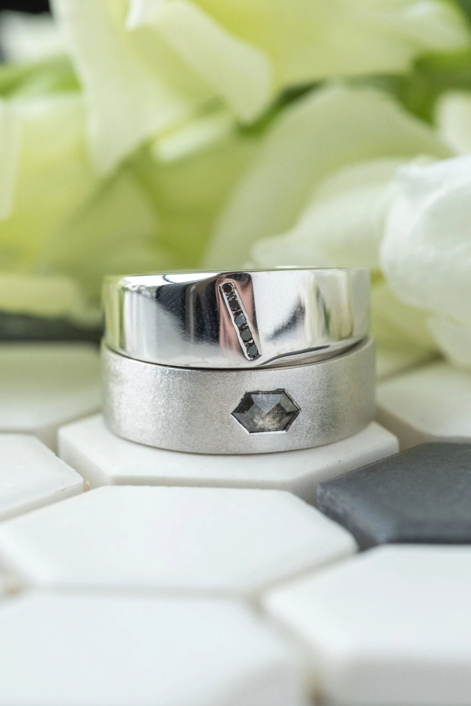 Black Diamond Mens Waved Signet Ring, 14K White Gold 5 Black Diamond Mens Waved Signet Ring, 14K White Gold - Image 5