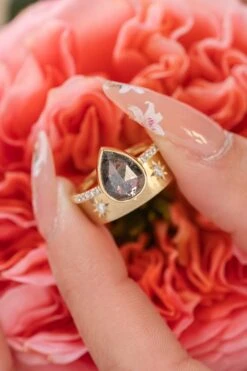 2 Diamond Star Set Wedding Band, 5mm Ellipse Setting, 14k Yellow Gold -Point No Point Studio Store 20250602 SFS0037