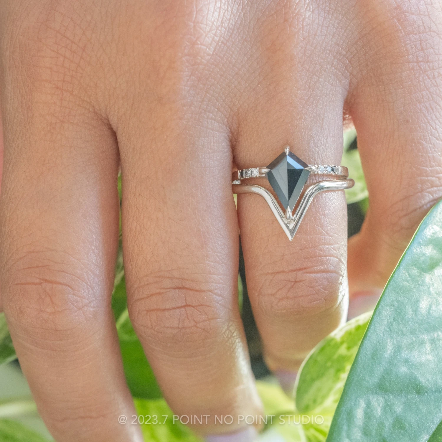 1.31 Carat Opaque Black Kite Diamond Engagement Ring, Ombre Jules Setting, Platinum 2 1.31 Carat Opaque Black Kite Diamond Engagement Ring, Ombre Jules Setting, Platinum - Image 2