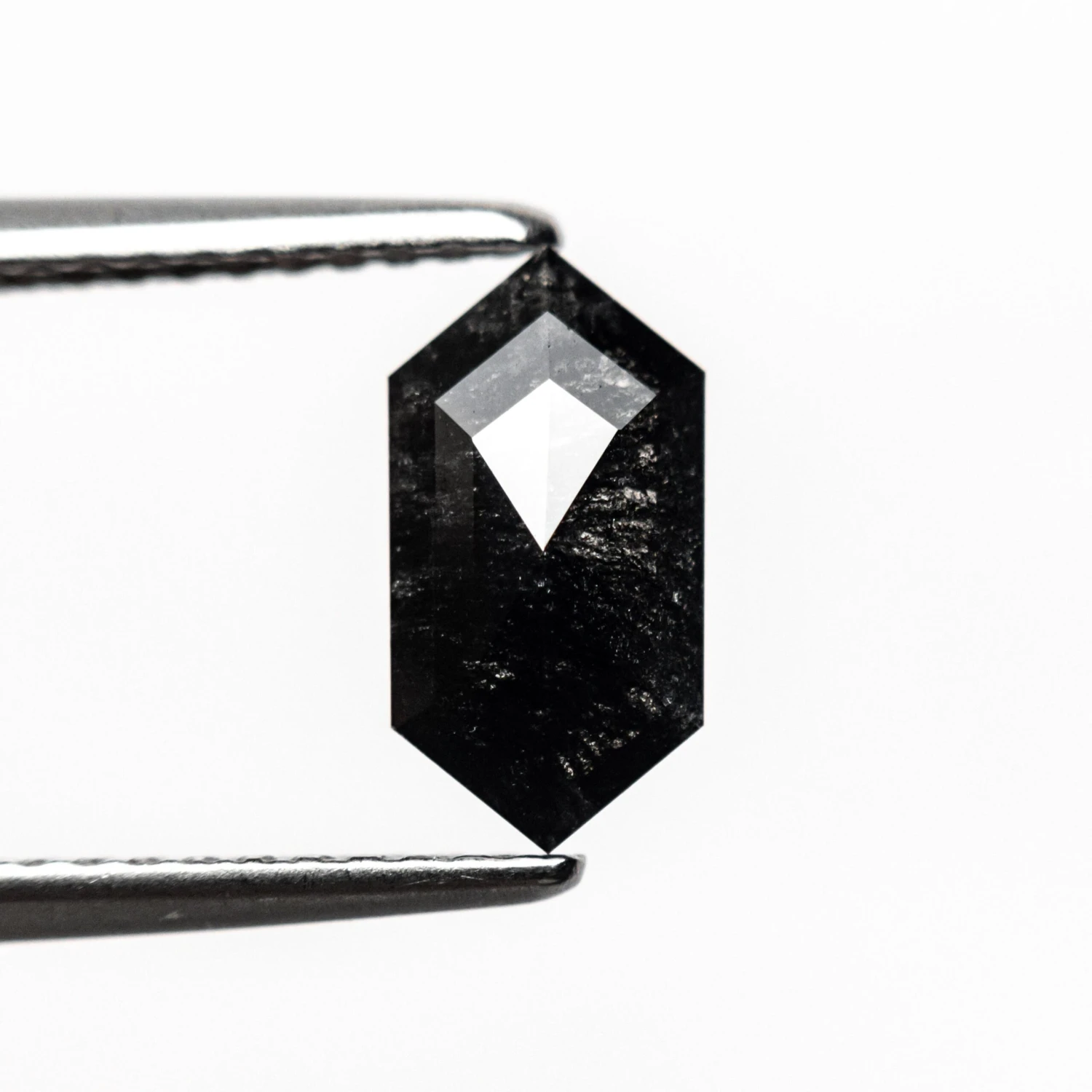 1.05 CARAT BLACK SPECKLED ROSE CUT HEXAGON DIAMOND 2 1.05 CARAT BLACK SPECKLED ROSE CUT HEXAGON DIAMOND - Image 2