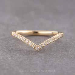 17 White Diamond Vivian Band, 14K Yellow Gold
