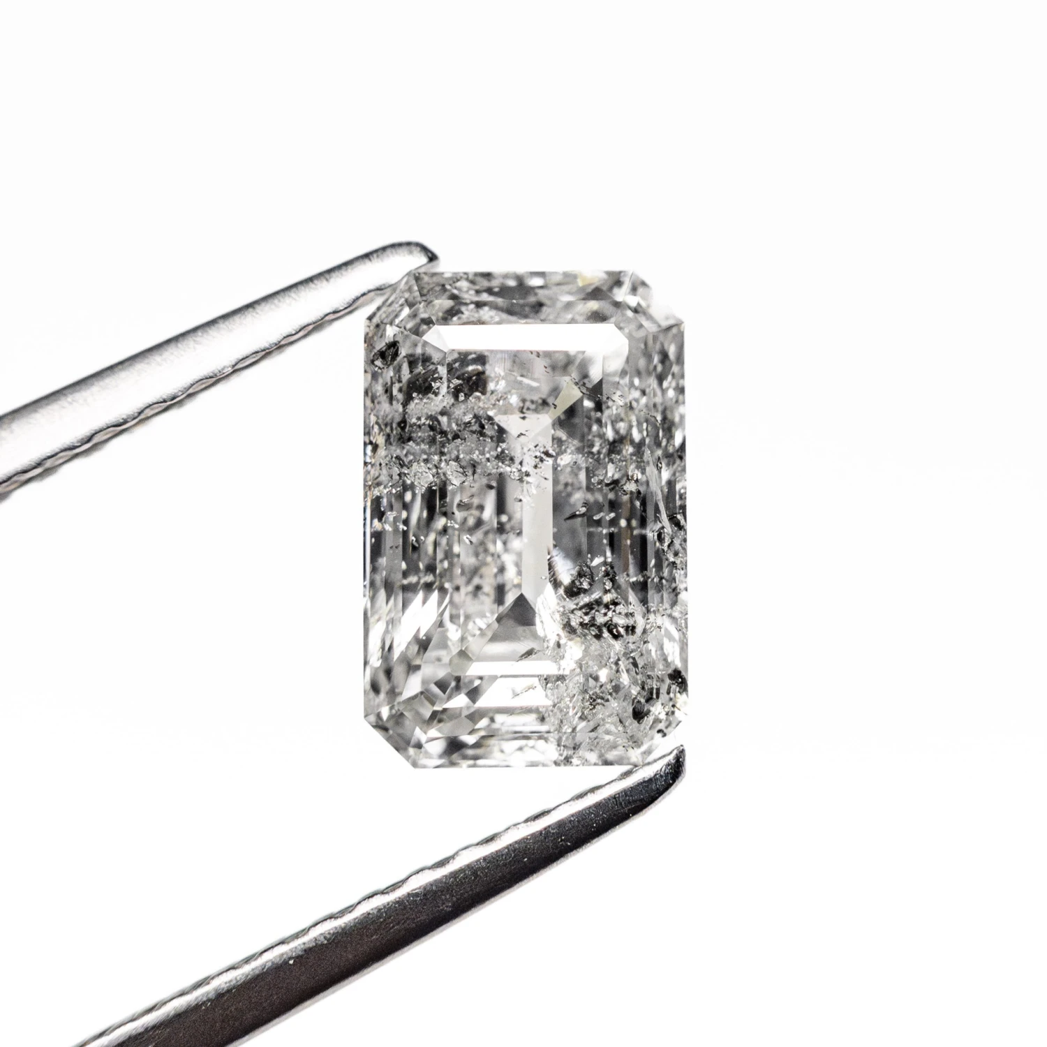 1.47 CARAT CANADIAN SALT AND PEPPER STEP CUT EMERALD DIAMOND 2 1.47 CARAT CANADIAN SALT AND PEPPER STEP CUT EMERALD DIAMOND - Image 2