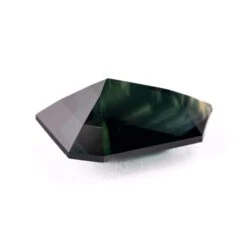 3.38 Carat Deep Green Brilliant Cut Geometric Sapphire -Point No Point Studio Store 3.38 699 3