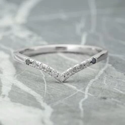 11 Ombre Diamond Vivian Band, Platinum