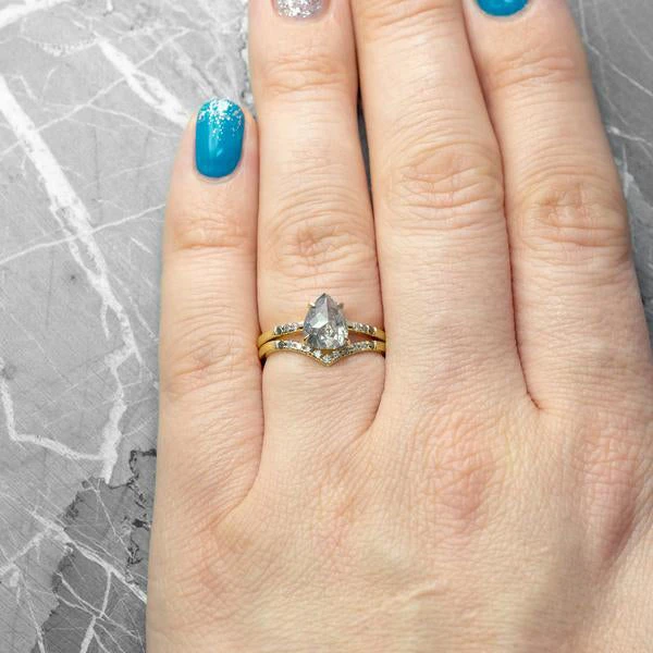 11 Ombre Diamond Vivian Band, 14k Yellow Gold 2 11 Ombre Diamond Vivian Band, 14k Yellow Gold - Image 2