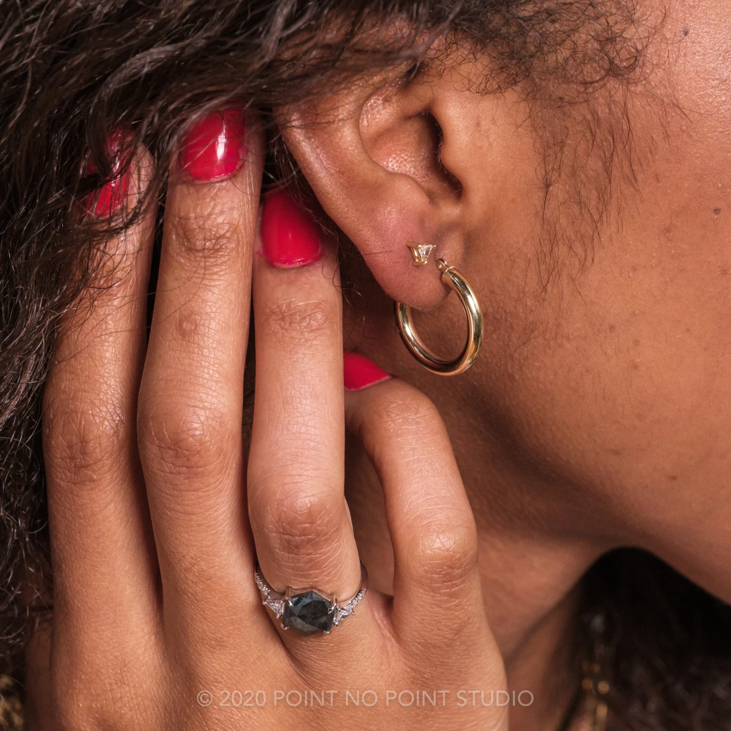 20mm Tube Hoop Earrings, 14k Yellow Gold 6 20mm Tube Hoop Earrings, 14k Yellow Gold - Image 6